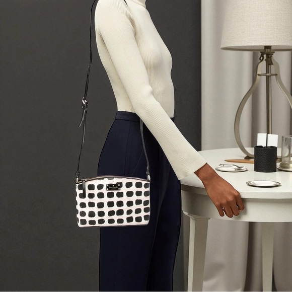 Kate Spade New York Millie Grove Street Crossbody & Wallet Set - Picture 3 of 9